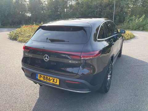 Mercedes-Benz EQC 400 4MATIC 80KW AMG-LINE PANORAMA-SCHUIFDAK 360" CAMERA