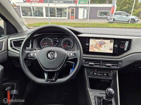 Volkswagen Polo 1.0 TSI Comfortline, Navi, Carplay, Clima
