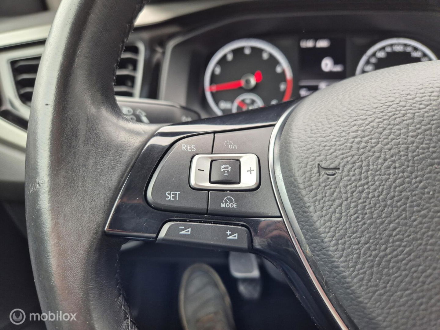 Volkswagen Polo 1.0 TSI Comfortline, Navi, Carplay, Clima