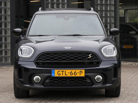 MINI Countryman COOPER S E ALL4/ PANORAMADAK/ LEER/ CAMERA/ ELEKT. KLEP/ SFEERVERLICHTING