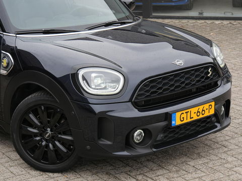 MINI Countryman COOPER S E ALL4/ PANORAMADAK/ LEER/ CAMERA/ ELEKT. KLEP/ SFEERVERLICHTING