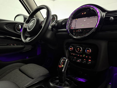 MINI Clubman 1.5 Cooper Classic | Virtual | Sfeerverl. | Camera | LED | Cruise | Navi | Stoelverw. | Parkeersens.