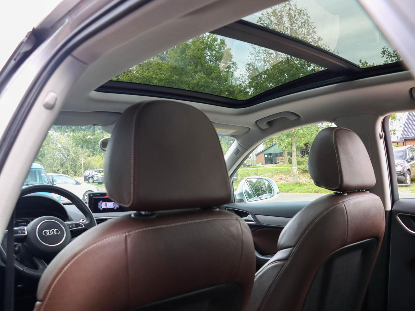 Audi Q3 2.0 TFSI Quattro 211 PK Panodak Bose Leder Trekhaak