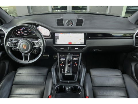 Porsche Cayenne S 2.9 V6 441pk Panoramadak Luchvering Matrix led Comfortstoelen Memory Camera 21" LMV