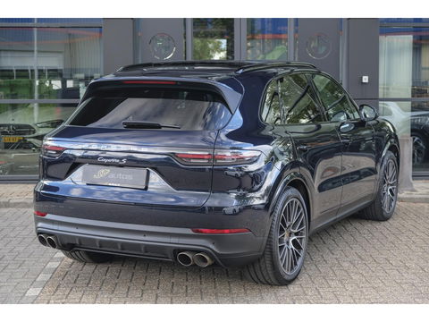 Porsche Cayenne S 2.9 V6 441pk Panoramadak Luchvering Matrix led Comfortstoelen Memory Camera 21" LMV