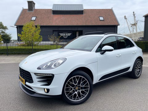 Porsche Macan 2.0 252PK Facelift /Panoramadak/Luchtvering/Led-Xenon/Camera/Electr-Trekhaak 1-Eigenaar Dealer-onderhouden