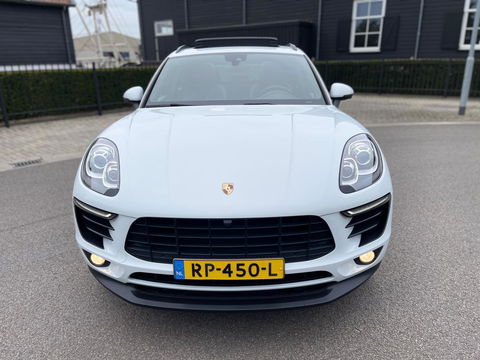 Porsche Macan 2.0 252PK Facelift /Panoramadak/Luchtvering/Led-Xenon/Camera/Electr-Trekhaak 1-Eigenaar Dealer-onderhouden