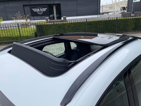 Porsche Macan 2.0 252PK Facelift /Panoramadak/Luchtvering/Led-Xenon/Camera/Electr-Trekhaak 1-Eigenaar Dealer-onderhouden