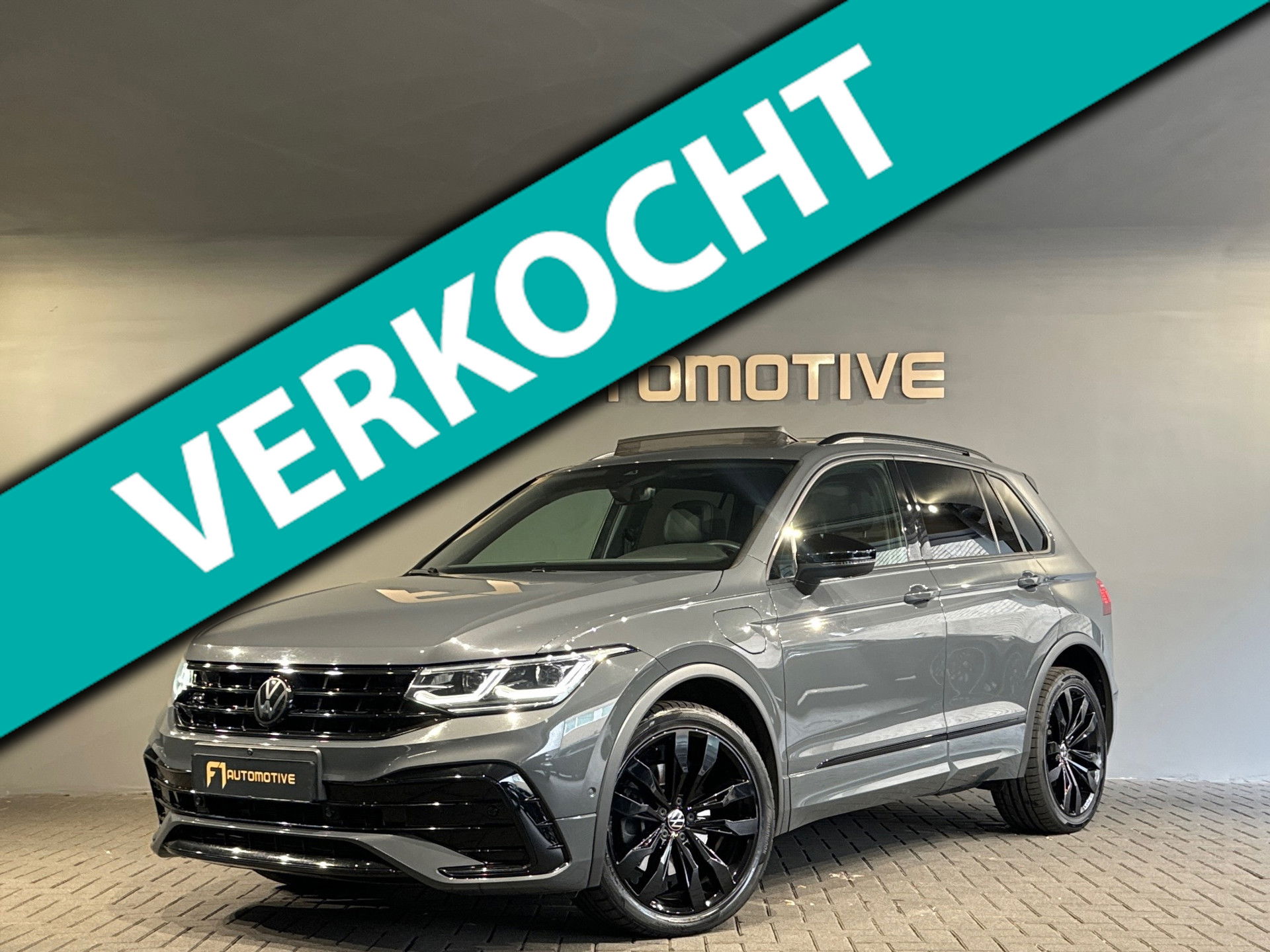 Volkswagen Tiguan 1.4 TSI eHybrid R-Line Pano|IQ|360C|Trekhaak