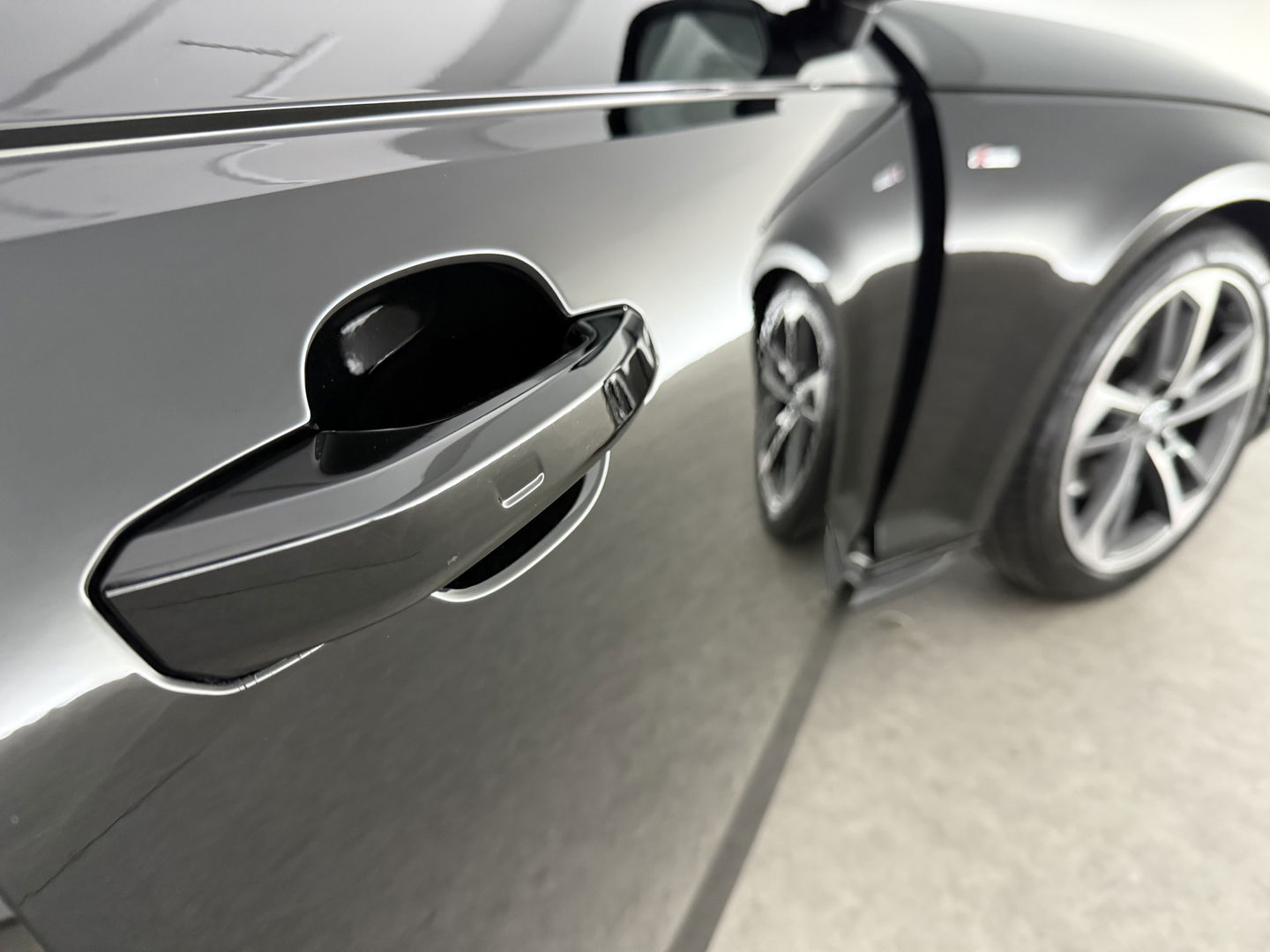 Audi A4 35 TFSI 150PK S-line | Virtual | LED | Carplay | Cruise | Navi | Keyless | Parkeersens.