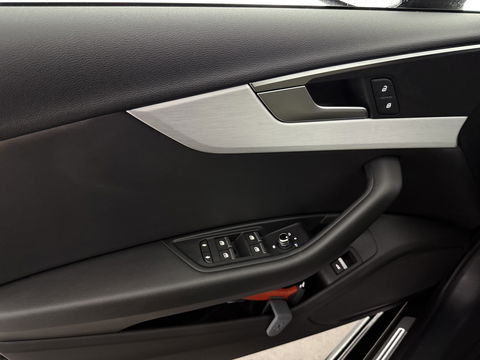 Audi A4 35 TFSI 150PK S-line | Virtual | LED | Carplay | Cruise | Navi | Keyless | Parkeersens.