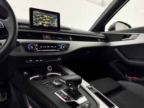 Audi A4 35 TFSI 150PK S-line | Virtual | LED | Carplay | Cruise | Navi | Keyless | Parkeersens.