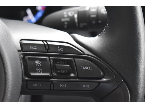 Toyota Yaris Cross 1.5 Hybrid Explore | NL-Auto | Camera | Keyless | Carplay | DAB | Full LED | Nieuwstaat