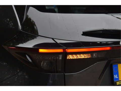 Toyota Yaris Cross 1.5 Hybrid Explore | NL-Auto | Camera | Keyless | Carplay | DAB | Full LED | Nieuwstaat