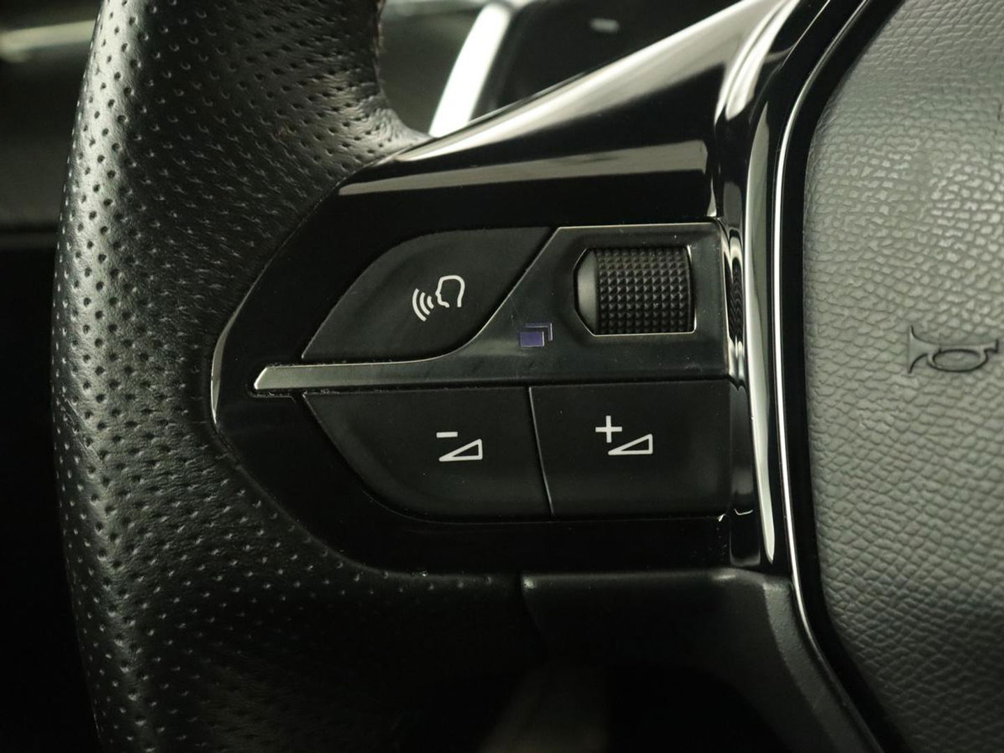 Peugeot 508 1.6 HYbrid 225 GT | Stoelverwarming | Trekhaak | Adaptive cruise | Half leder | Camera | Sportstoelen | Carplay | Navigatie | Full LED | PHEV | Plug In