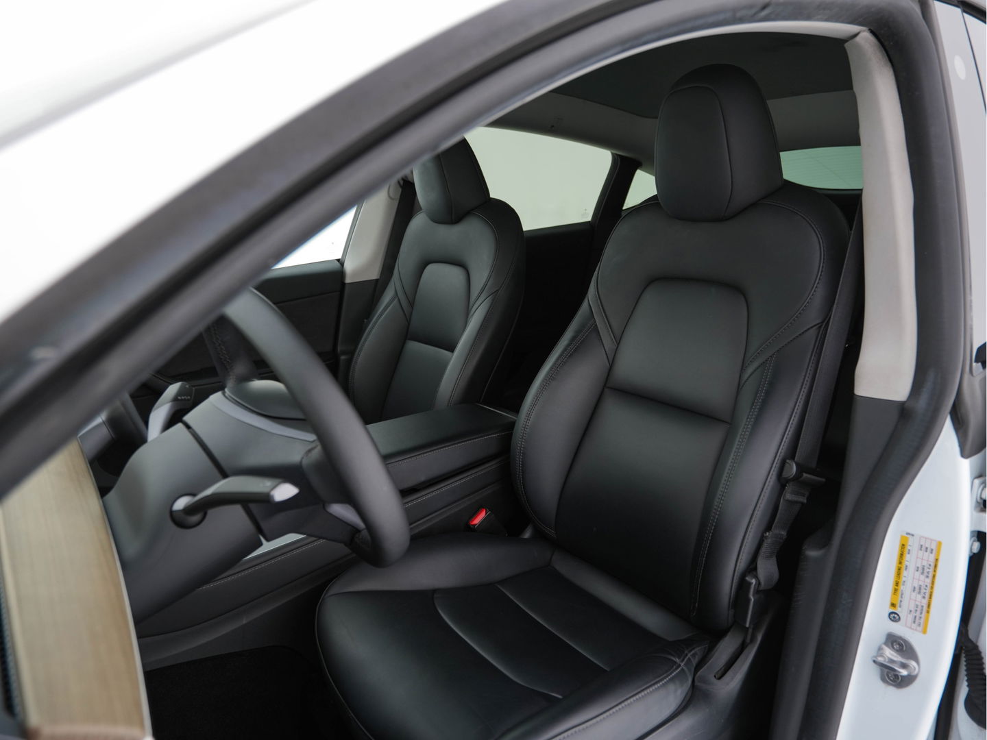 Tesla Model Y RWD 58 kWh [ 3-Fase ] {SOH-93%} (INCL-BTW) Aut. *PANO | AUTO-PILOT | LUXURY-LEATHER | TOP-VIEW | NAVI-FULLMAP | MATRIX-LED | DIGI-COCKPIT | KEYLESS | CAMERA | DAB+ | HEATED-COMFORTSEATS | PRIVACY-GLASS*
