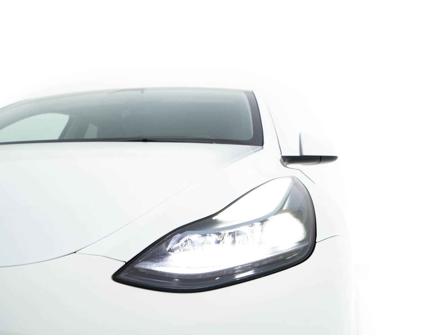 Tesla Model Y RWD 58 kWh [ 3-Fase ] {SOH-93%} (INCL-BTW) Aut. *PANO | AUTO-PILOT | LUXURY-LEATHER | TOP-VIEW | NAVI-FULLMAP | MATRIX-LED | DIGI-COCKPIT | KEYLESS | CAMERA | DAB+ | HEATED-COMFORTSEATS | PRIVACY-GLASS*