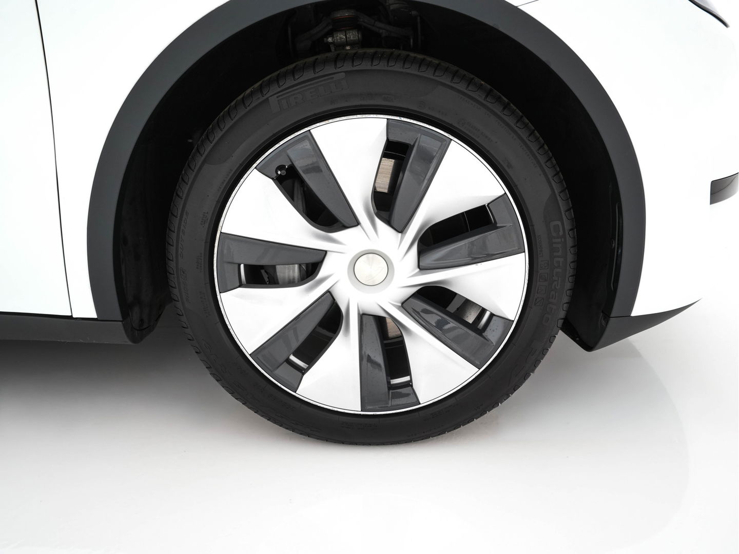 Tesla Model Y RWD 58 kWh [ 3-Fase ] {SOH-93%} (INCL-BTW) Aut. *PANO | AUTO-PILOT | LUXURY-LEATHER | TOP-VIEW | NAVI-FULLMAP | MATRIX-LED | DIGI-COCKPIT | KEYLESS | CAMERA | DAB+ | HEATED-COMFORTSEATS | PRIVACY-GLASS*