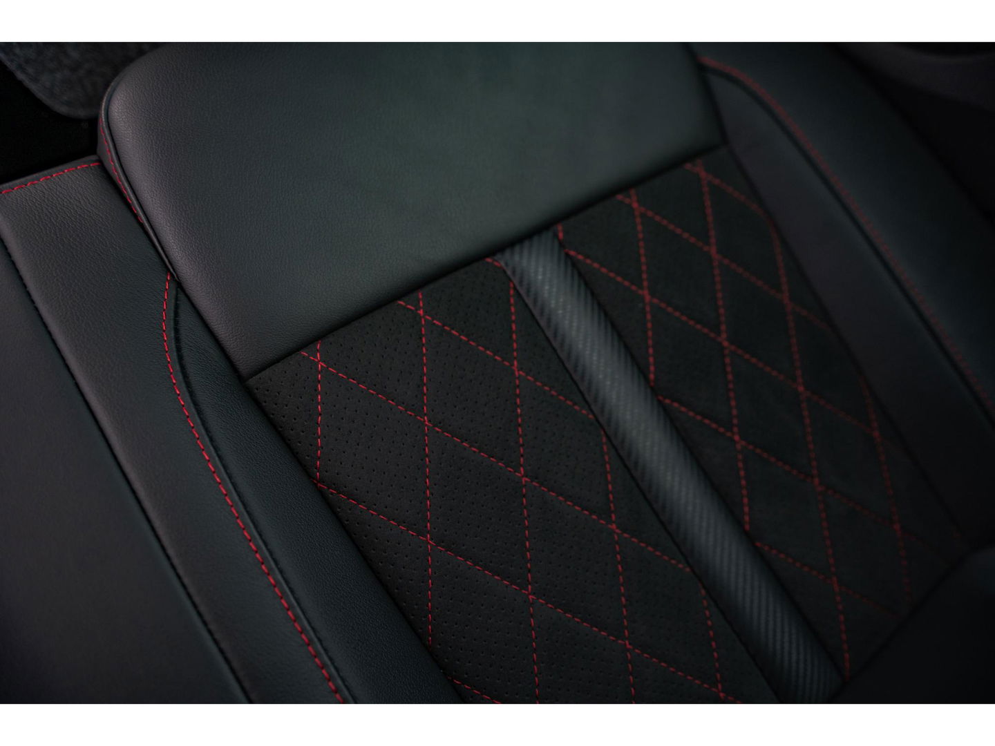 Škoda Octavia Combi 1.4 TSI RS iV PHEV | ALCANTARA SPORT COMFORT STOELEN ! TREKHAAK