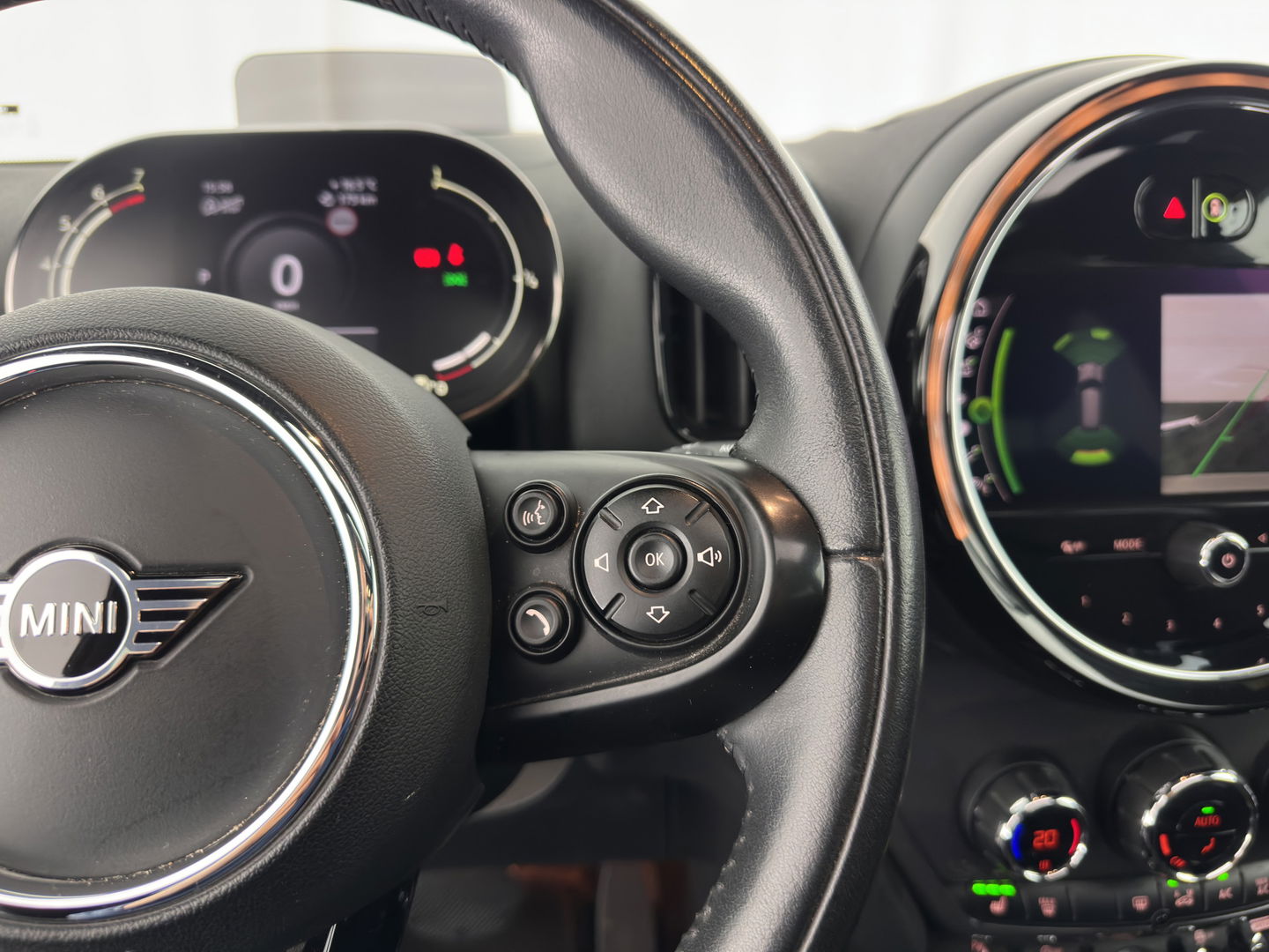 MINI Countryman 1.5 Cooper Boardwalk Edition Aut. *PANO | HEAD-UP | ADAPTIVE-CRUISE | LUXURY-LEATHER | FULL-LED | HARMAN/KARDON | CAMERA | KEYLESS | HEATED-SPORTSEATS | AMBIENT-LIGHT | DAB+ | ECC | PDC | 18''ALU*