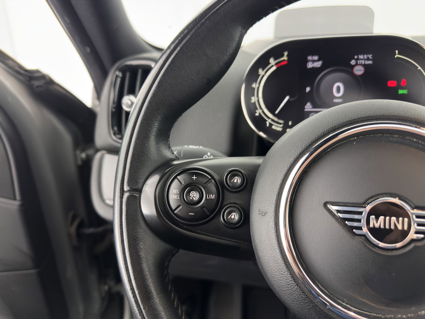 MINI Countryman 1.5 Cooper Boardwalk Edition Aut. *PANO | HEAD-UP | ADAPTIVE-CRUISE | LUXURY-LEATHER | FULL-LED | HARMAN/KARDON | CAMERA | KEYLESS | HEATED-SPORTSEATS | AMBIENT-LIGHT | DAB+ | ECC | PDC | 18''ALU*