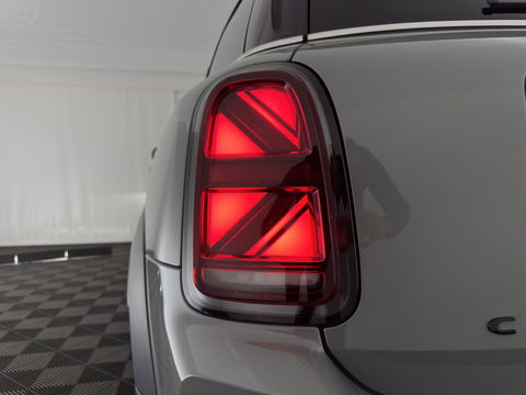 MINI Countryman 1.5 Cooper Boardwalk Edition Aut. *PANO | HEAD-UP | ADAPTIVE-CRUISE | LUXURY-LEATHER | FULL-LED | HARMAN/KARDON | CAMERA | KEYLESS | HEATED-SPORTSEATS | AMBIENT-LIGHT | DAB+ | ECC | PDC | 18''ALU*
