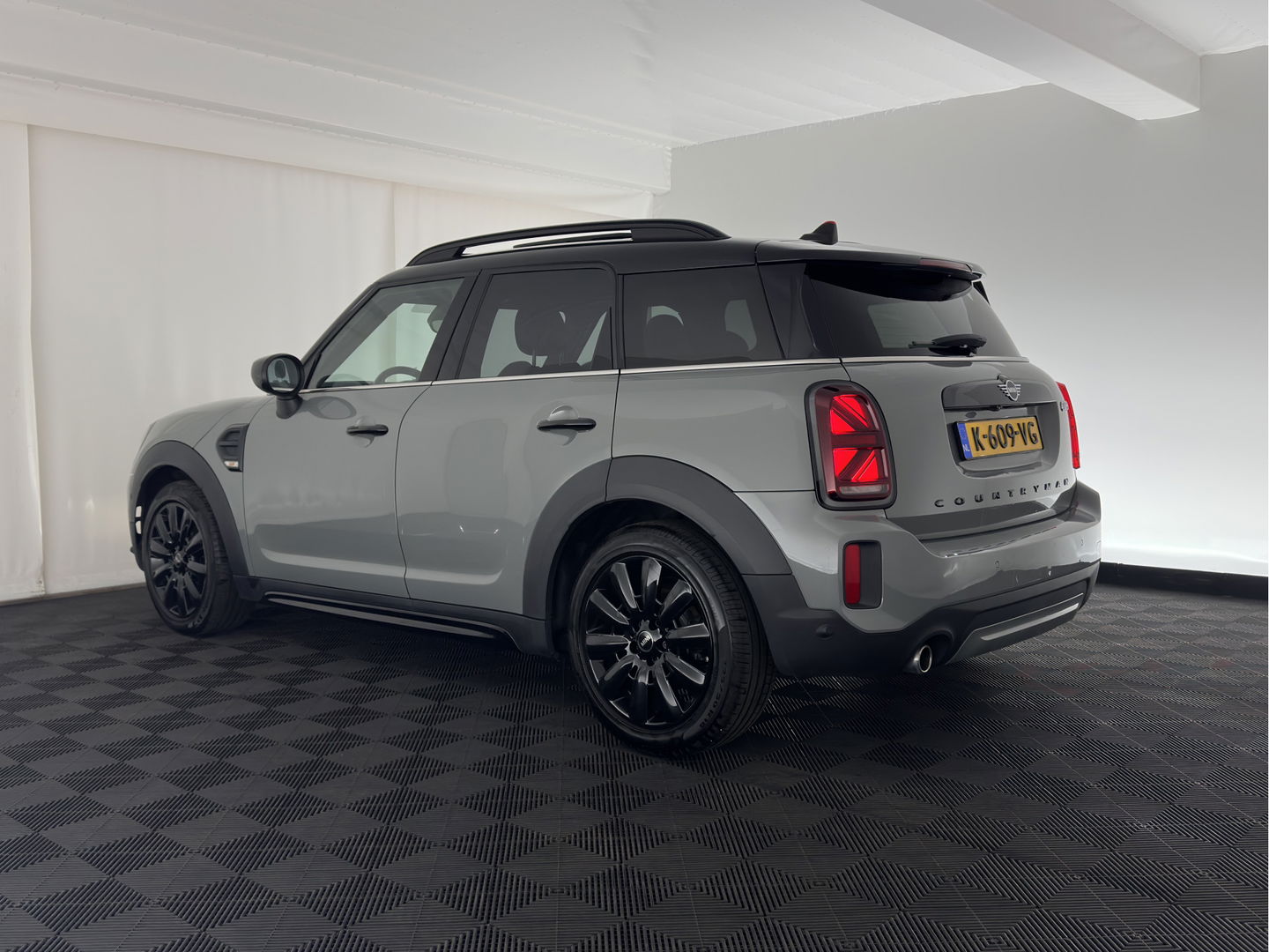 MINI Countryman 1.5 Cooper Boardwalk Edition Aut. *PANO | HEAD-UP | ADAPTIVE-CRUISE | LUXURY-LEATHER | FULL-LED | HARMAN/KARDON | CAMERA | KEYLESS | HEATED-SPORTSEATS | AMBIENT-LIGHT | DAB+ | ECC | PDC | 18''ALU*
