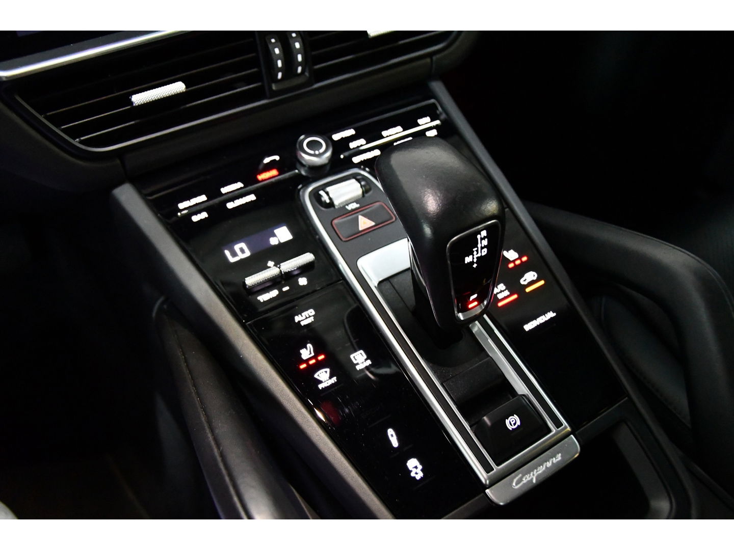 Porsche Cayenne Coupé 3.0 E-Hybrid *Glazendak*Elektrischetrekhaak*Bose*