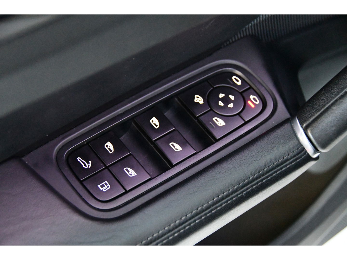 Porsche Cayenne Coupé 3.0 E-Hybrid *Glazendak*Elektrischetrekhaak*Bose*