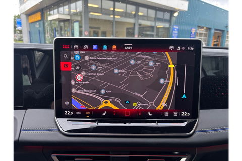 Volkswagen Tiguan 2.0 TDI R-LINE AUTOMAAT 150PK AIRCO NAVI BIGSCREEN PDC-CAMERA CRUISE.