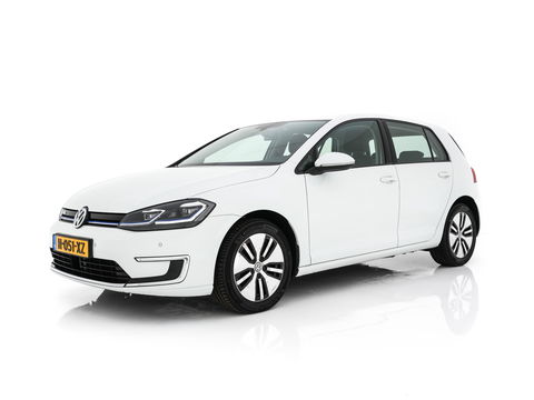 Volkswagen e-Golf (SOH-86%) Aut. *HEAT-PUMP | LUXURY-LEATHER | FULL-LED | NAVI-FULLMAP | CAMERA | HEATED-SPORTSEATS | ECC | CCS-FASTLOADER | PDC | CARPLAY | CRUISE | 16''ALU*