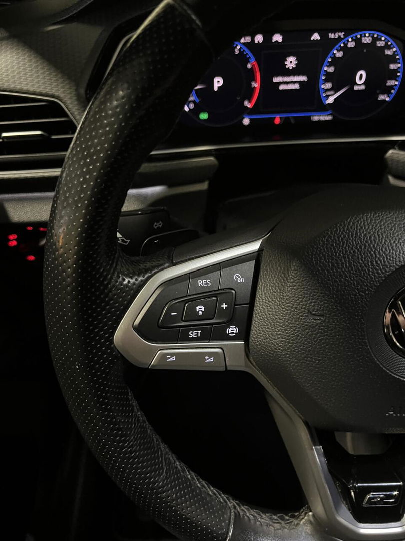 Volkswagen T-Cross 1.0 TSI 116PK DSG R-line Trekhaak Beats