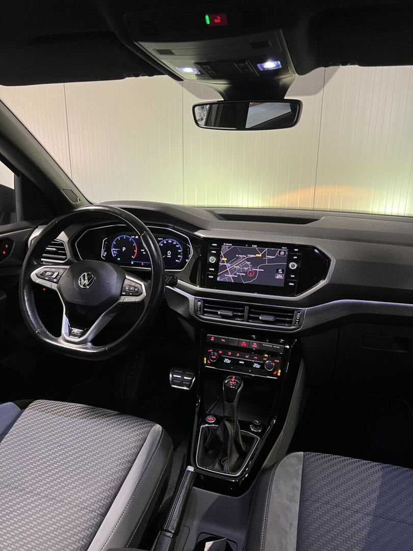 Volkswagen T-Cross 1.0 TSI 116PK DSG R-line Trekhaak Beats