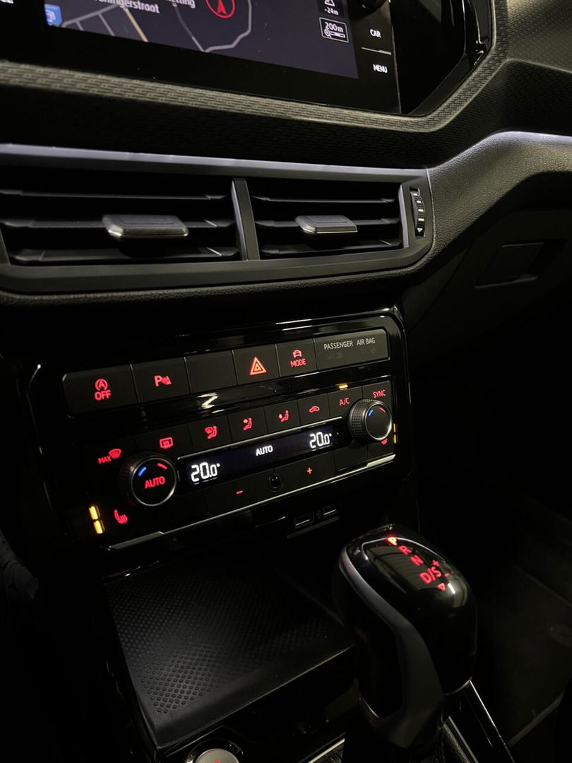 Volkswagen T-Cross 1.0 TSI 116PK DSG R-line Trekhaak Beats