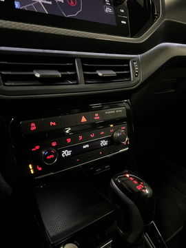Volkswagen T-Cross 1.0 TSI 116PK DSG R-line Trekhaak Beats