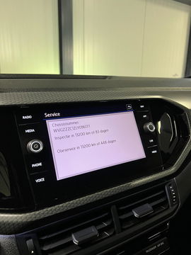 Volkswagen T-Cross 1.0 TSI 116PK DSG R-line Trekhaak Beats