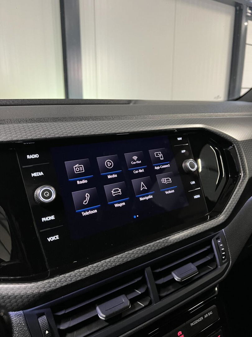Volkswagen T-Cross 1.0 TSI 116PK DSG R-line Trekhaak Beats