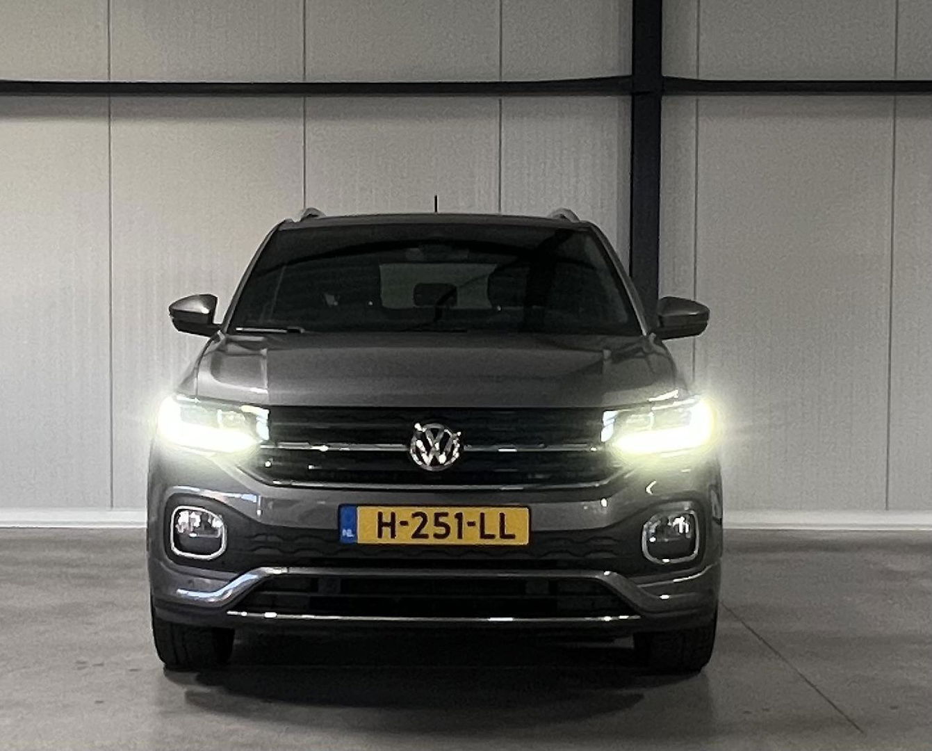 Volkswagen T-Cross 1.0 TSI 116PK DSG R-line Trekhaak Beats