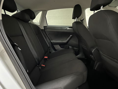 Volkswagen Polo 1.0 TSI 17'' R-line Carplay Navi ACC NAP