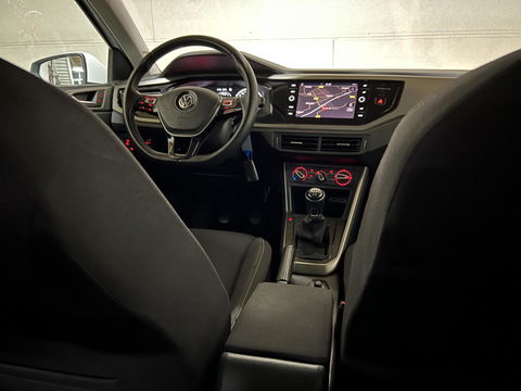 Volkswagen Polo 1.0 TSI 17'' R-line Carplay Navi ACC NAP