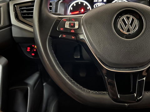 Volkswagen Polo 1.0 TSI 17'' R-line Carplay Navi ACC NAP