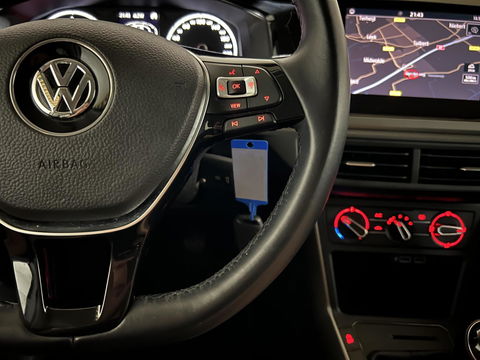 Volkswagen Polo 1.0 TSI 17'' R-line Carplay Navi ACC NAP