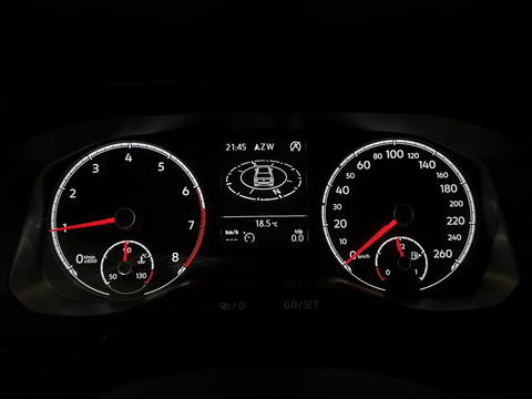 Volkswagen Polo 1.0 TSI 17'' R-line Carplay Navi ACC NAP