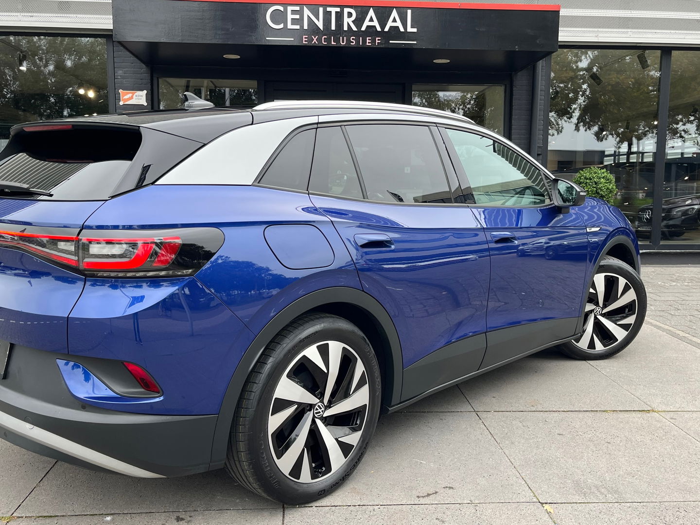 Volkswagen ID.4 First 77 kWh|Camera|ACC|Carplay|Navi|Ambient Light|NL-Auto|204PK
