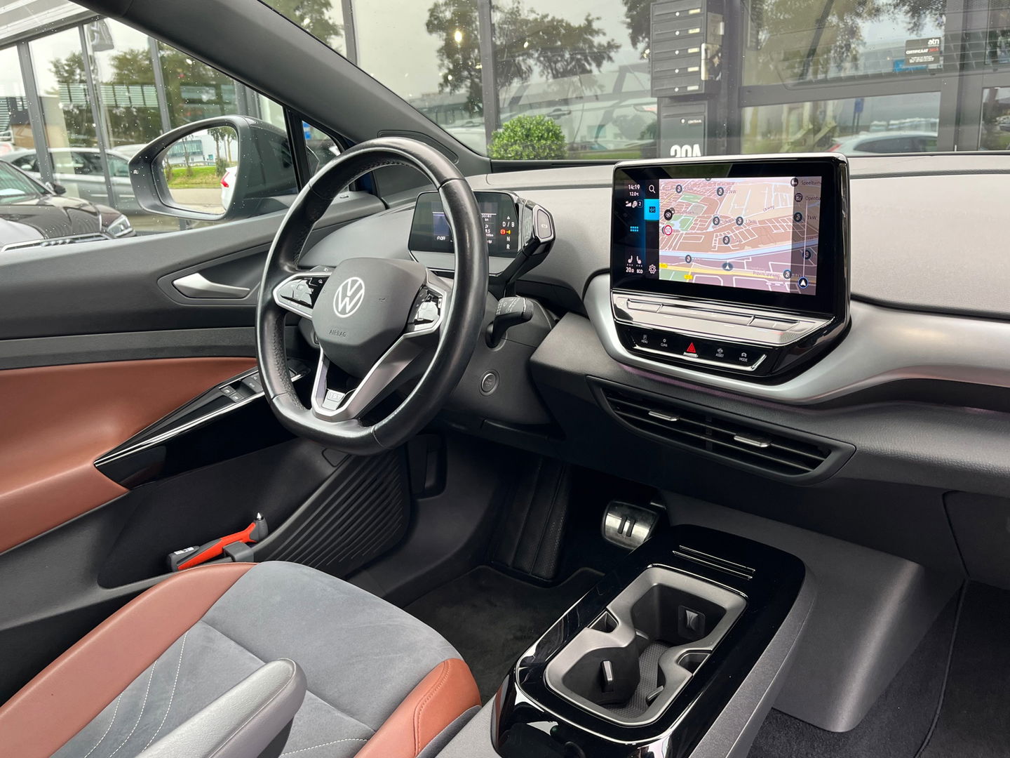 Volkswagen ID.4 First 77 kWh|Camera|ACC|Carplay|Navi|Ambient Light|NL-Auto|204PK