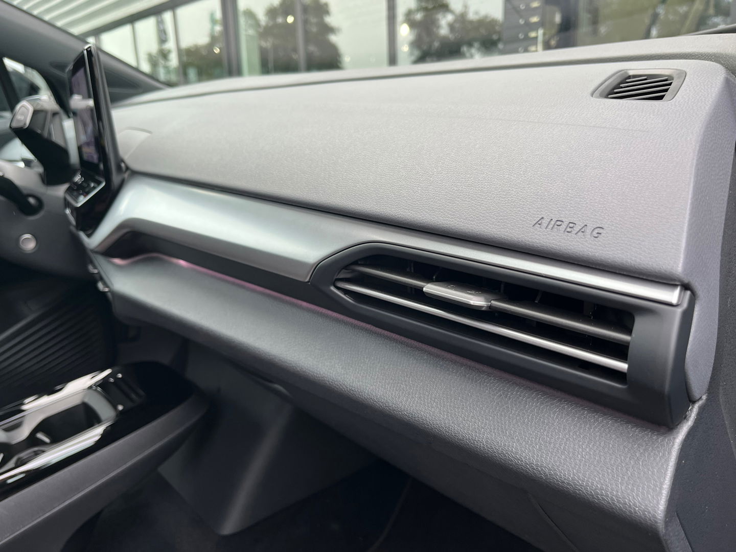 Volkswagen ID.4 First 77 kWh|Camera|ACC|Carplay|Navi|Ambient Light|NL-Auto|204PK
