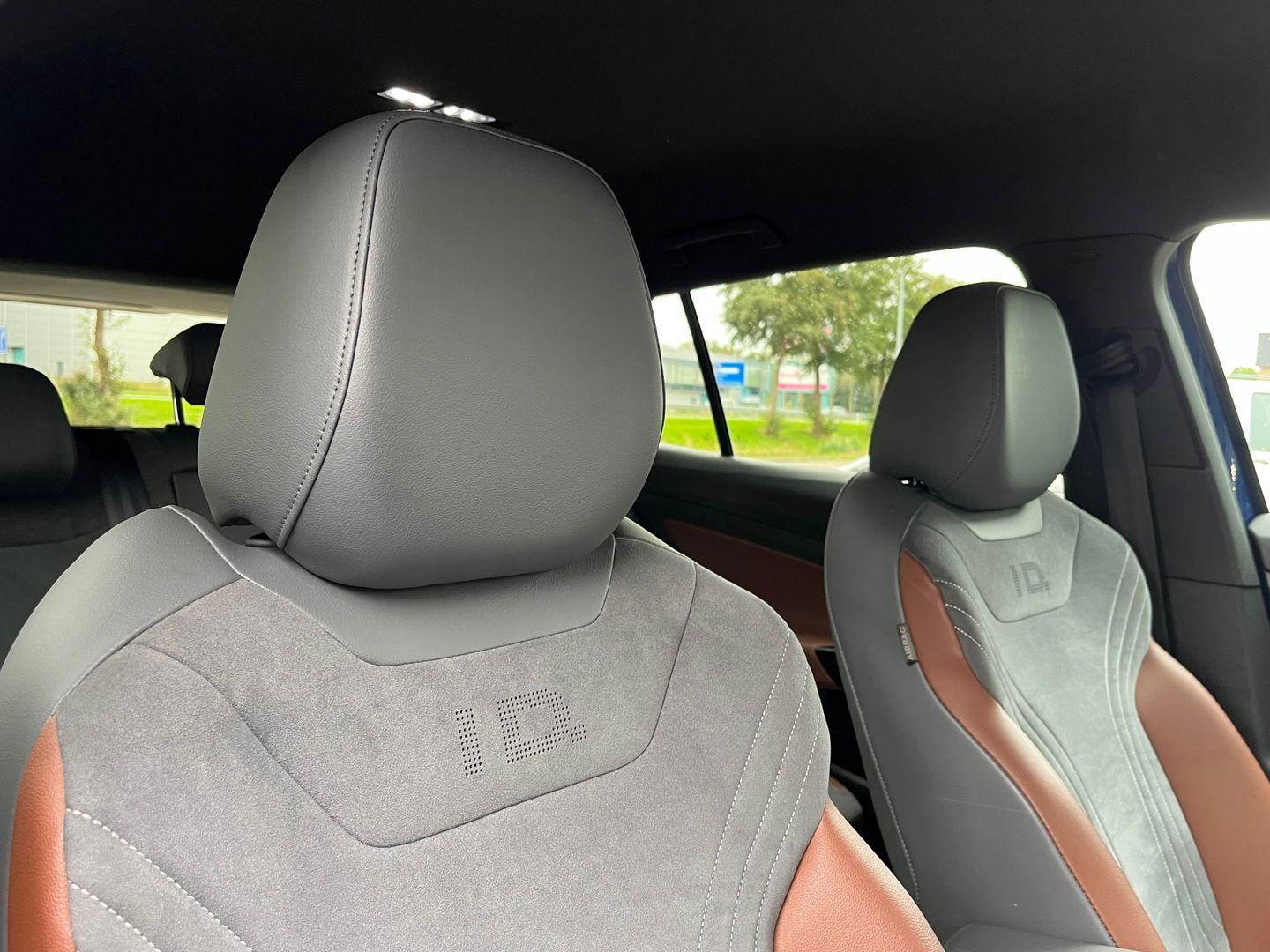 Volkswagen ID.4 First 77 kWh|Camera|ACC|Carplay|Navi|Ambient Light|NL-Auto|204PK