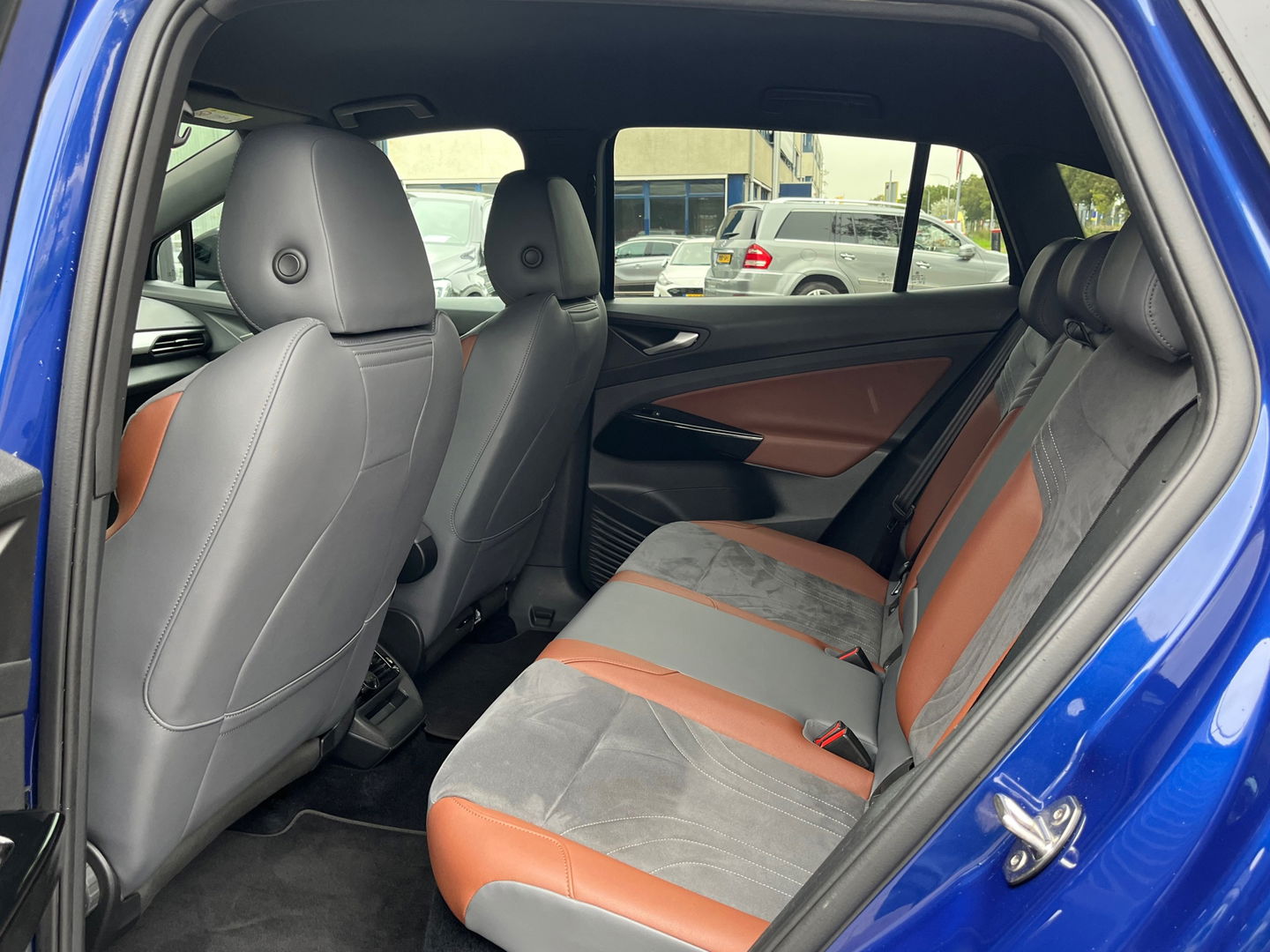 Volkswagen ID.4 First 77 kWh|Camera|ACC|Carplay|Navi|Ambient Light|NL-Auto|204PK