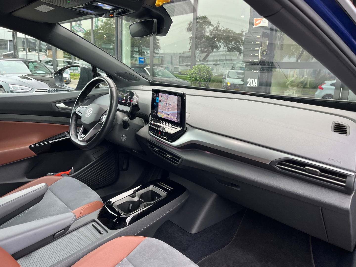 Volkswagen ID.4 First 77 kWh|Camera|ACC|Carplay|Navi|Ambient Light|NL-Auto|204PK