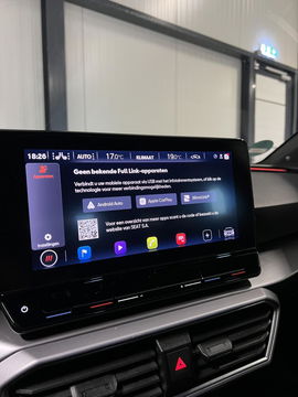 SEAT Leon Sportstourer 1.5 eTSI 150PK Virtual Trekhaak Clima